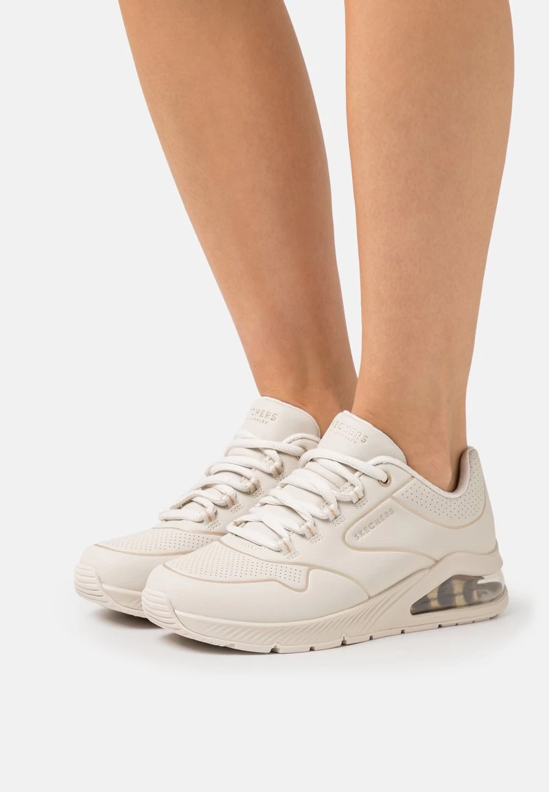 UNO 2 - Sneaker Low - Off White Durabuck / Gold Trim 3 UNO 2 - Sneaker Low - Off White Durabuck / Gold Trim