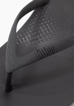 Fitflop IQUSHION ERGONOMIC - Bade-Zehentrenner - All Black 10 Fitflop IQUSHION ERGONOMIC - Bade-Zehentrenner - All Black -Modeschuhe 0952e0afe7914fa7834d7b1975d65f43