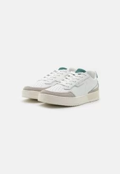 ARKK Copenhagen NOVAKLASS UNISEX - Sneaker Low - White/evergreen 9 ARKK Copenhagen NOVAKLASS UNISEX - Sneaker Low - White/evergreen -Modeschuhe 0aabc80309c449758c8a0f1695302aca