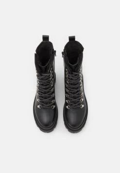 Tamaris Snowboot/Winterstiefel - Black 13 Tamaris Snowboot/Winterstiefel - Black -Modeschuhe 0b3c4ff88b9b4a59baf898dcf610b1fe