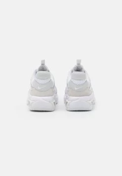 Nike Sportswear ZOOM AIR FIRE - Sneaker Low - Photon Dust/white/summit White -Modeschuhe 0c97de30cb4c4967850347641094025b