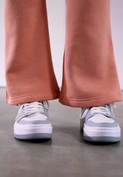 AIR JORDAN 1 ELEVATE - Sneaker Low - White/wolf Grey -Modeschuhe 1648718803444