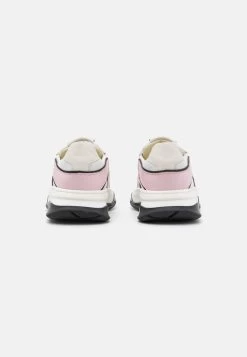 MSGM UNISEX - Sneaker Low - White/pink -Modeschuhe 16715f211ca54ffeb5f09ebd983b6a29
