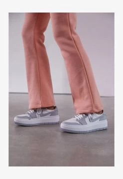 AIR JORDAN 1 ELEVATE - Sneaker Low - White/wolf Grey -Modeschuhe 174169cc35b94d258b5381fcf2623837