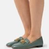 Bally ELLAH FLAT - Slipper - Sage 1 Bally ELLAH FLAT - Slipper - Sage -Modeschuhe 1b776d57995141f783ac115106ce35fd