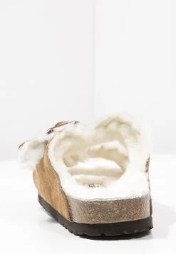 Birkenstock ARIZONA - Hausschuh - Light Brown -Modeschuhe 1d07f231c30c49e6a480ef6f5e37424b