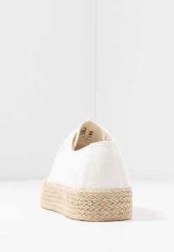 Anna Field Espadrille - White 13 Anna Field Espadrille - White -Modeschuhe 1f2939ba4dda4d63956fa3198691ebcc