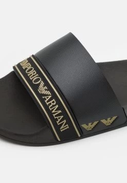 EA7 Emporio Armani SPORT TAPE SLIDE UNISEX - Pantolette Flach - Full Black/gold -Modeschuhe 282ebe7c511e4cbb9e1b246225214f66