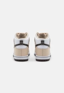 Nike Sportswear NIKE DUNK - Sneaker High - Beige/white -Modeschuhe 2b6465596e2a4ccba26fc02a73fa843c