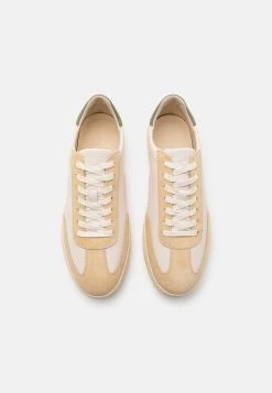 Clae DEANE UNISEX - Sneaker Low - Off-white/vanilla/olive 11 Clae DEANE UNISEX - Sneaker Low - Off-white/vanilla/olive -Modeschuhe 2e026e2bf827482f9d64c8f15e3aec79
