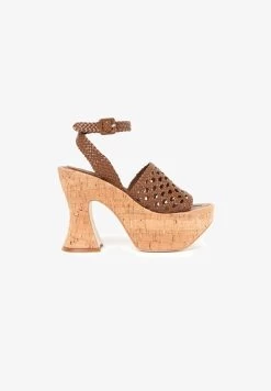 YARA - Plateausandalette - Cuoio 12 YARA - Plateausandalette - Cuoio -Modeschuhe 318ddd125a564f9a93b457b6d9b28a04 1