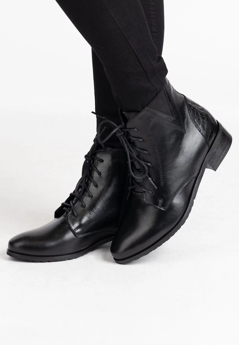 Usha Schnürstiefelette - Schwarz 8 Usha Schnürstiefelette - Schwarz – Bild 6