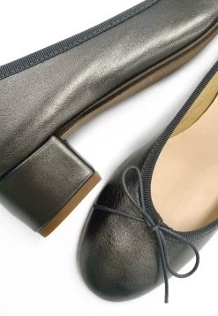 AVENTINO METALLIC - Klassischer Ballerina - Iron Grey 11 AVENTINO METALLIC - Klassischer Ballerina - Iron Grey -Modeschuhe 402eef36b80b4f128c76b19b6c6dc970