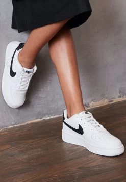 Nike Sportswear AIR FORCE 1 - Sneaker Low - White/black -Modeschuhe 46f8710aa9f84b768e9c10a422c49954