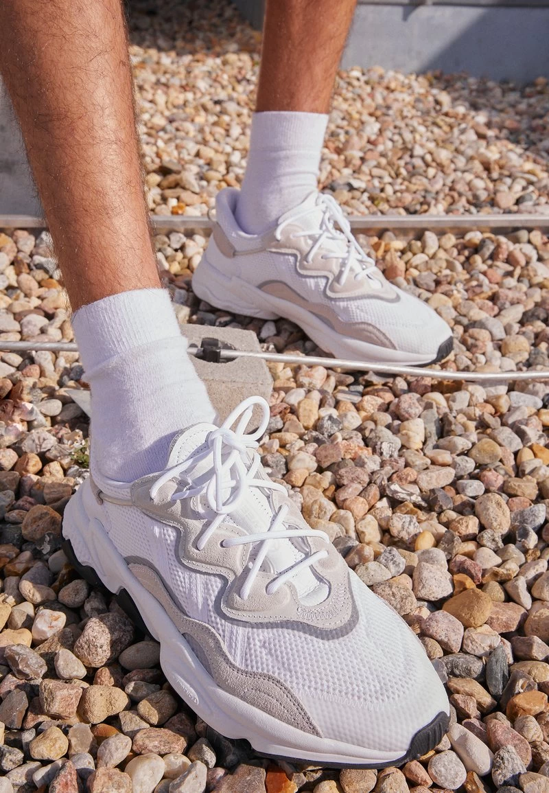 Adidas Originals OZWEEGO - Sneaker Low - Ftwr White/ftwr White/core Black 4 Adidas Originals OZWEEGO - Sneaker Low - Ftwr White/ftwr White/core Black – Bild 2