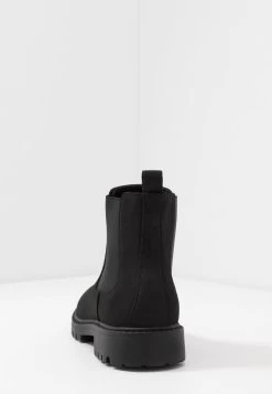 Pier One UNISEX - Stiefelette - Black 11 Pier One UNISEX - Stiefelette - Black -Modeschuhe 53858bee51c34fff819529eb3969cf22