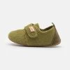 KLETTMODELL UNISEX - Hausschuh - Olive Oil 2 KLETTMODELL UNISEX - Hausschuh - Olive Oil -Modeschuhe 54d2b50a6f6f4d08b6f4545385e71311