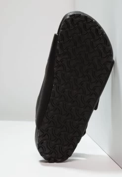 Birkenstock MILANO KIDS - Badesandale - Black -Modeschuhe 552c1b2f2bbd437cb9b0e79c1cf38669