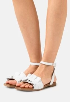 MEXX JULIA - Riemensandalette - Off White -Modeschuhe 5be9b2704cfc4a51ba0d81956178d26e