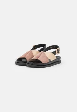 Copenhagen Shoes STRONGER - Riemensandalette - Black -Modeschuhe 5d2df770ab904b85903ddb9b554eaf0f