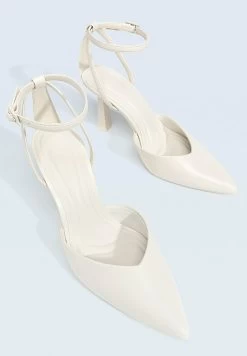 Stradivarius WITH ANKLE STRAPS - Brautschuh - Off White -Modeschuhe 6dd34d0d25c4466d927cf8775efec347