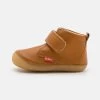 Kickers SABIO - Lauflernschuh - Camel 1 Kickers SABIO - Lauflernschuh - Camel -Modeschuhe 6ef9f03ad692411a907e43c27c59f807