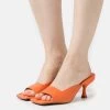 Marks & Spencer Pantolette Hoch - Tangerine -Modeschuhe 788dd91a739147b5857f5feaf4a45f91