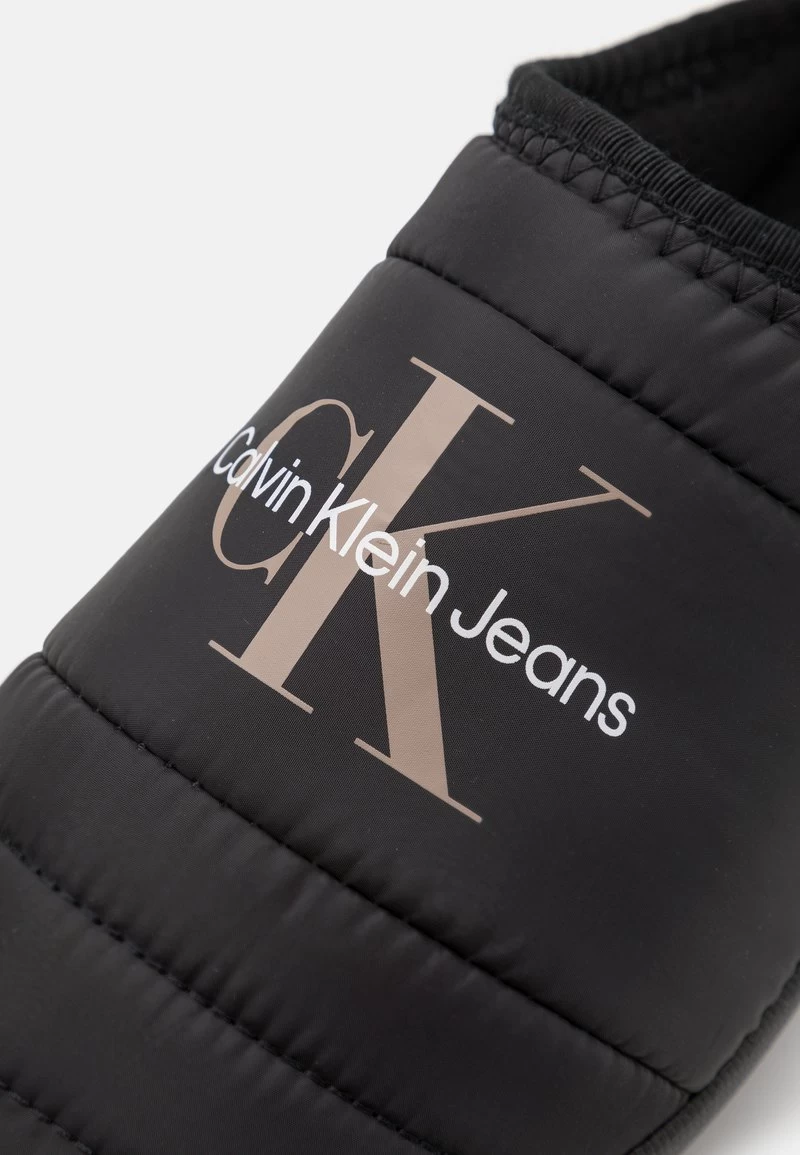 Calvin Klein Jeans HOME SLIPPER - Hausschuh - Black 8 Calvin Klein Jeans HOME SLIPPER - Hausschuh - Black – Bild 6