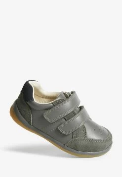 Next STANDARD FIT - Lauflernschuh - Grey 12 Next STANDARD FIT - Lauflernschuh - Grey -Modeschuhe 8934fe9300ed4924874f3060c43b58bb