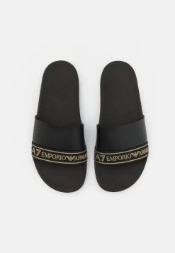 EA7 Emporio Armani SPORT TAPE SLIDE UNISEX - Pantolette Flach - Full Black/gold -Modeschuhe 9011400cf5e24c9782e60d25ef5c7d2c