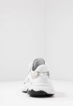 Adidas Originals OZWEEGO - Sneaker Low - Ftwr White/ftwr White/core Black 13 Adidas Originals OZWEEGO - Sneaker Low - Ftwr White/ftwr White/core Black -Modeschuhe 9eeb58c423274cb88046059ff65a5bd3