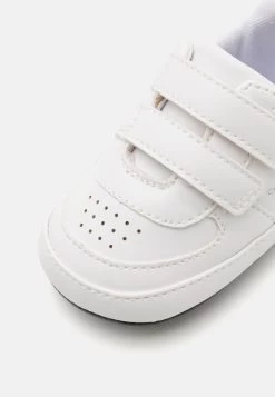 Calvin Klein Jeans UNISEX - Krabbelschuh - White/black -Modeschuhe 9fdbf17e8c1845eea607294546115d1a