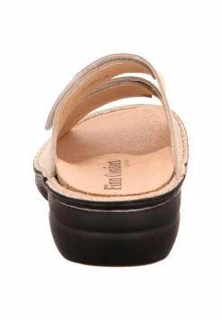 Finn Comfort CHAMPAGNE - Pantolette Flach - Beige -Modeschuhe a08b62b5cc8e4e45a5126e05b895a0c8