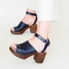 MAUD - Clogs - Blue 2 MAUD - Clogs - Blue -Modeschuhe a1a3f965b5e7468791605ba8b4f4e273