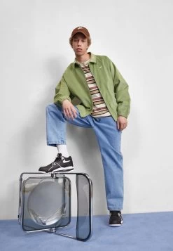 Nike Sportswear AIR FLIGHT 89 - Sneaker High - Black/white 11 Nike Sportswear AIR FLIGHT 89 - Sneaker High - Black/white -Modeschuhe a31e53a67a66496bb3b115d0d6b18141