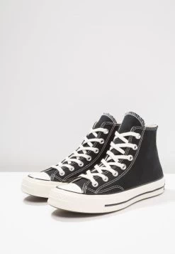 Converse CHUCK TAYLOR ALL STAR 70 HI - Sneaker High - Black 10 Converse CHUCK TAYLOR ALL STAR 70 HI - Sneaker High - Black -Modeschuhe b349715b57ac498889de9cab329987d3
