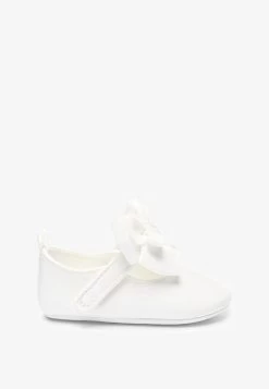 Riemchenballerina - Ivory -Modeschuhe b404ba1b751145268e8791fb75cfe5df 1