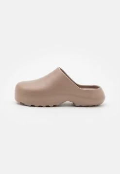 MILLIE MOULDED CLOG - Clogs - Roebuck 9 MILLIE MOULDED CLOG - Clogs - Roebuck -Modeschuhe b7f98b38988e4b82a655e9428b026bac
