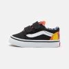 Vans OLD SKOOL UNISEX - Sneaker Low - Black/multi-coloured -Modeschuhe b9774b56dc7b4d3194f5df91e02507ad