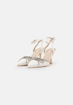 NLY By Nelly DECORE BOW - Pumps - White 10 NLY By Nelly DECORE BOW - Pumps - White -Modeschuhe ba192169307a496cbc56bcf7bf1d737e