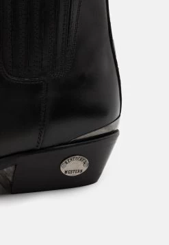 Cowboy-/Bikerstiefelette - Black 13 Cowboy-/Bikerstiefelette - Black -Modeschuhe bda8e59e256b484b8e01620fddde10ec