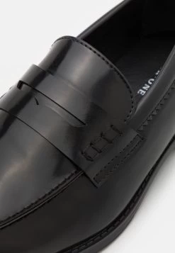 Pier One Slipper - Black 13 Pier One Slipper - Black -Modeschuhe c5e34df4ddc54faea70ae060d15a9786