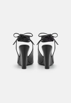 BY FAR VAUGHN - Schnürpumps - Black 11 BY FAR VAUGHN - Schnürpumps - Black -Modeschuhe c676d51801c847149cfee074533e722e