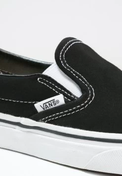 Vans CLASSIC SLIP-ON - Slipper - Black -Modeschuhe c974a4385a874cb5bf36e272a075f161