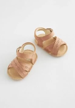 Next STANDARD - Riemensandalette - Tan Brown Scallop 11 Next STANDARD - Riemensandalette - Tan Brown Scallop -Modeschuhe cb69f49d40d641459bc2e1ddb0410002