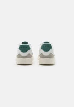 ARKK Copenhagen NOVAKLASS UNISEX - Sneaker Low - White/evergreen 10 ARKK Copenhagen NOVAKLASS UNISEX - Sneaker Low - White/evergreen -Modeschuhe cd80d9ef26dd44b085dff103216654fd