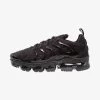 Nike Sportswear AIR VAPORMAX PLUS - Sneaker Low - Black/dark Grey 1 Nike Sportswear AIR VAPORMAX PLUS - Sneaker Low - Black/dark Grey -Modeschuhe d28b73aca9f246d59e46f274abb8605a