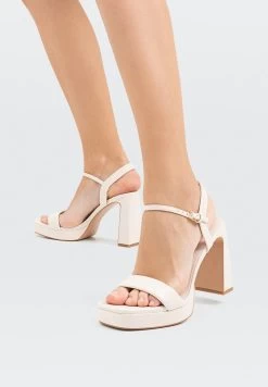 Stradivarius MIT ABSATZ UND PLATEAU - Brautschuh - Off White