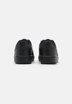 Nike Sportswear AIR FORCE 1 '07 REC - Sneaker Low - Black 11 Nike Sportswear AIR FORCE 1 '07 REC - Sneaker Low - Black -Modeschuhe e7d29fc307564cc5a0c8fed005be5260
