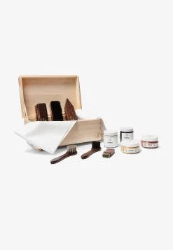 CARE KIT SET - Pflegemittel - Brown